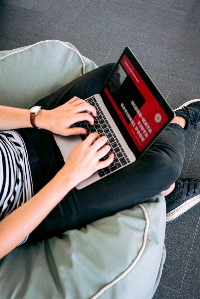 5 Ways To Improve Your Online Business 4 pexels canva studio 3153204 | Web Design | SEO | Digital Agency | McGawn DESIGNS